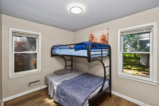 4215 Three Mile Drive, Detroit, MI 48224