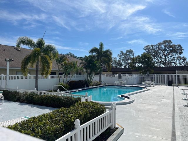 670 GREEN VALLEY ROAD F5, Palm Harbor, FL 34683