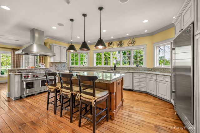 1425 Galloway Drive, Woodstock, IL 60098