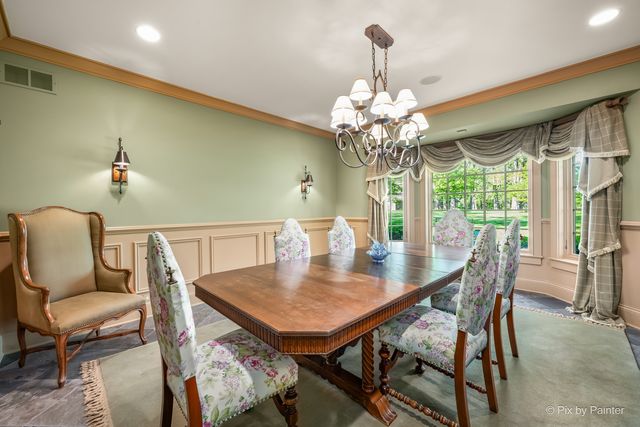 1425 Galloway Drive, Woodstock, IL 60098