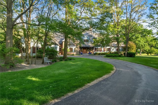 1425 Galloway Drive, Woodstock, IL 60098