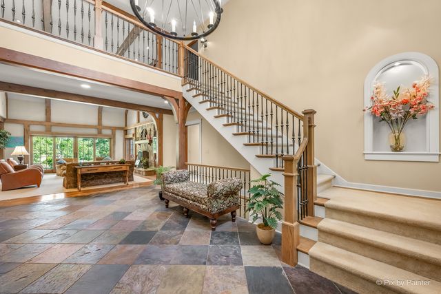 1425 Galloway Drive, Woodstock, IL 60098
