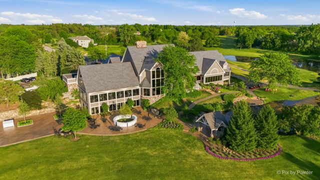 1425 Galloway Drive, Woodstock, IL 60098