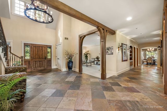 1425 Galloway Drive, Woodstock, IL 60098