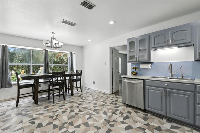 1643 Lacy Drive, Lipan, TX 76462