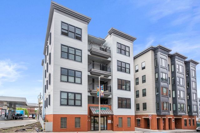 45 A Street 4, Boston, MA 02127