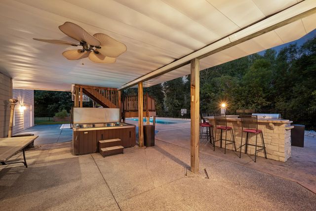 2012 Pine Ridge Drive, West Saint Paul, MN 55118