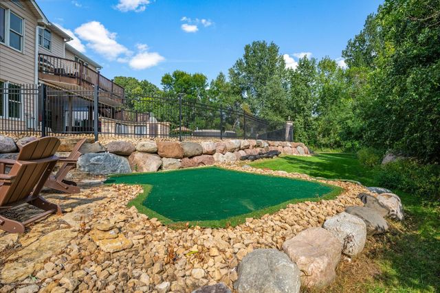 2012 Pine Ridge Drive, West Saint Paul, MN 55118