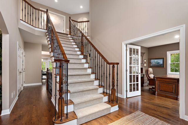 2012 Pine Ridge Drive, West Saint Paul, MN 55118