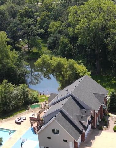 2012 Pine Ridge Drive, West Saint Paul, MN 55118