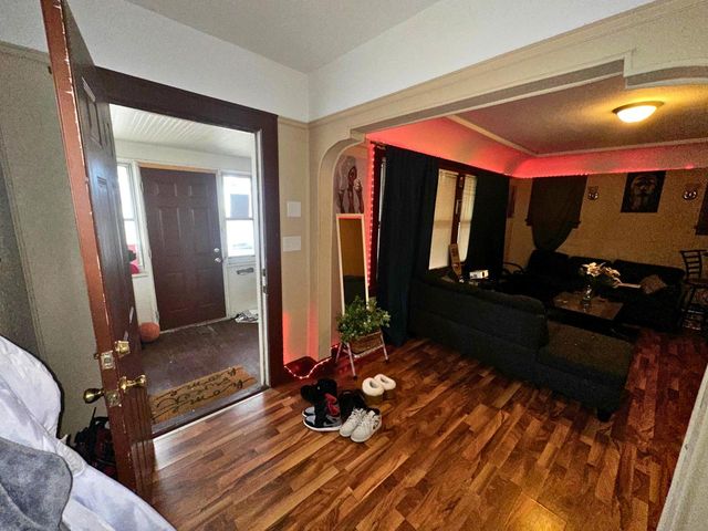 4415 N 36th STREET, Milwaukee, WI 53209