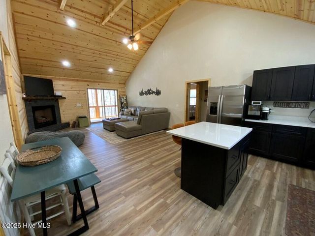 28 Copper Fox Corner, Murphy, NC 28906