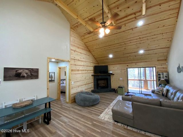 28 Copper Fox Corner, Murphy, NC 28906