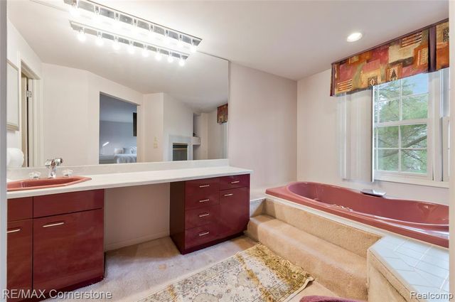 7632 Danbury Circle Circle, West Bloomfield, MI 48322