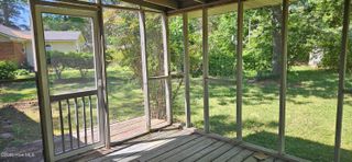 809 N Broad Street, Roseboro, NC 28382