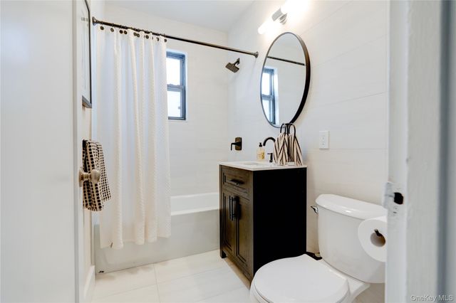 2226 76th Street C3, East Elmhurst, NY 11370