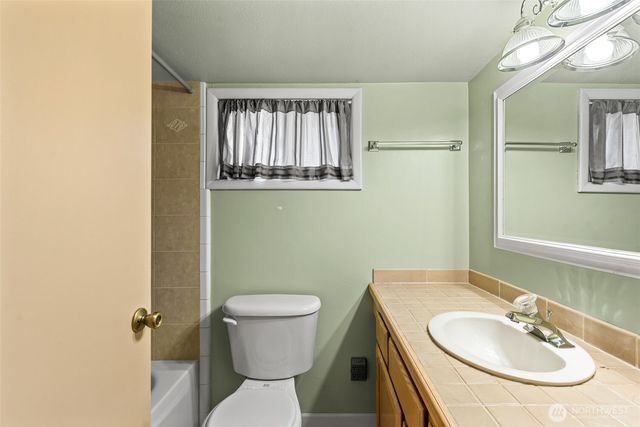 1000 N Western Avenue, Wenatchee, WA 98801