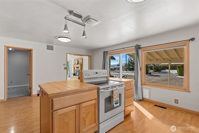 1000 N Western Avenue, Wenatchee, WA 98801