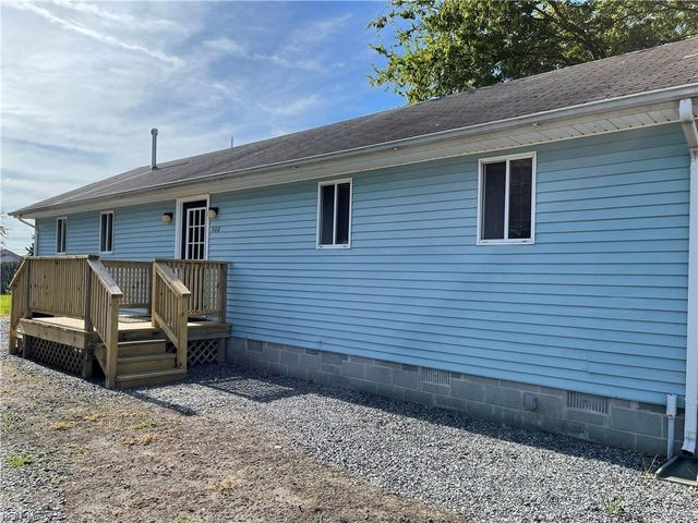 500 Bassette ST, Hampton, VA 23669