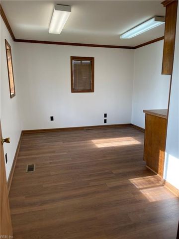 500 Bassette ST, Hampton, VA 23669