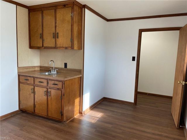 500 Bassette ST, Hampton, VA 23669