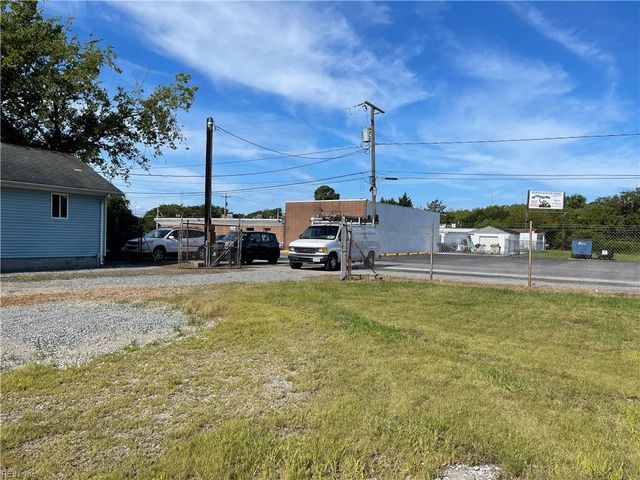 500 Bassette ST, Hampton, VA 23669