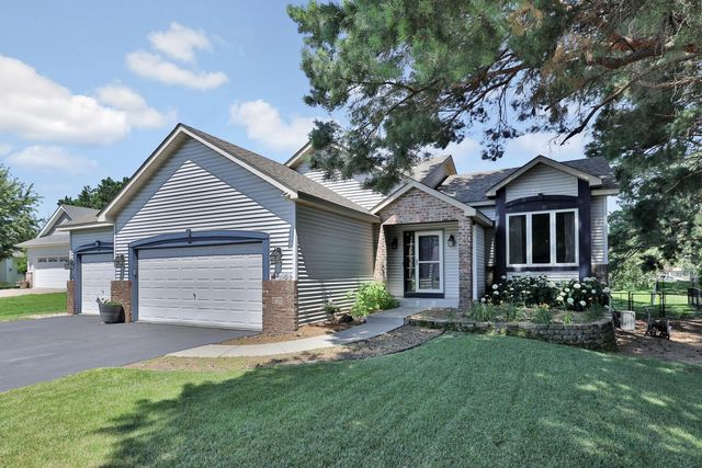 2055 130th Court NE, Blaine, MN 55449