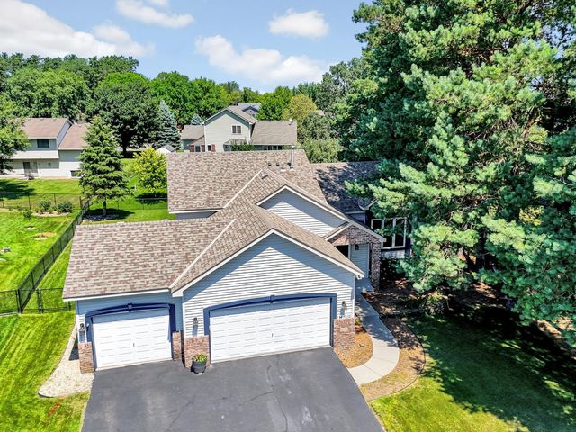 2055 130th Court NE, Blaine, MN 55449