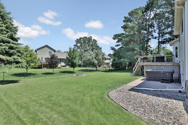 2055 130th Court NE, Blaine, MN 55449