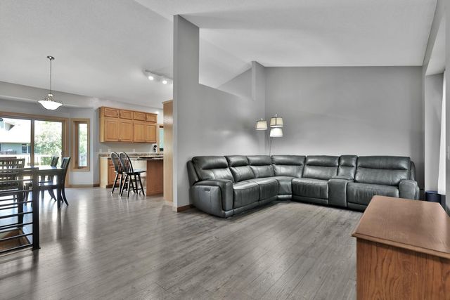 2055 130th Court NE, Blaine, MN 55449