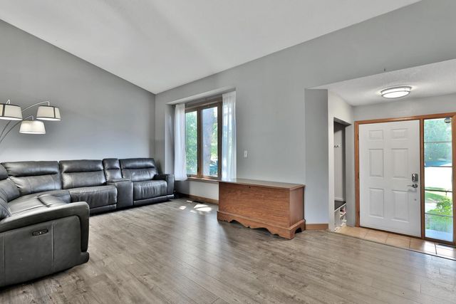 2055 130th Court NE, Blaine, MN 55449
