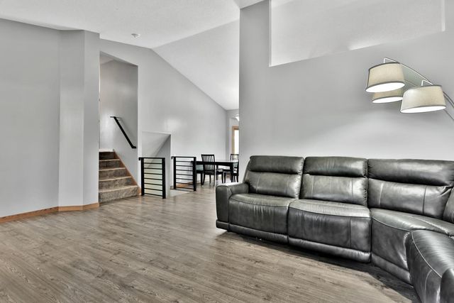 2055 130th Court NE, Blaine, MN 55449