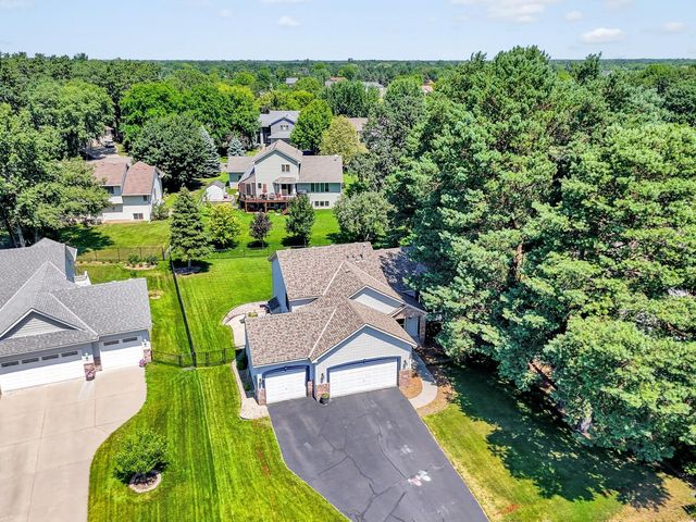 2055 130th Court NE, Blaine, MN 55449