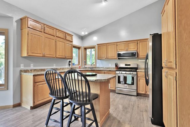 2055 130th Court NE, Blaine, MN 55449