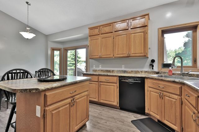 2055 130th Court NE, Blaine, MN 55449