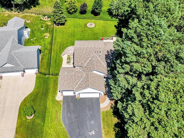 2055 130th Court NE, Blaine, MN 55449