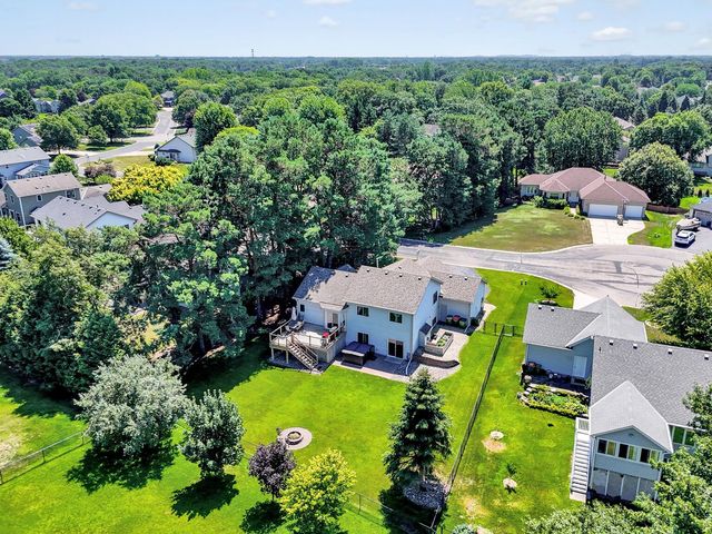 2055 130th Court NE, Blaine, MN 55449