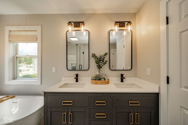 11416 Falling Water Way, Fishers, IN 46037