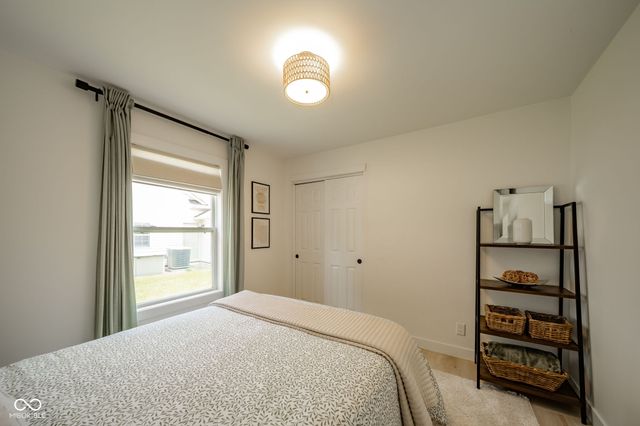 11416 Falling Water Way, Fishers, IN 46037