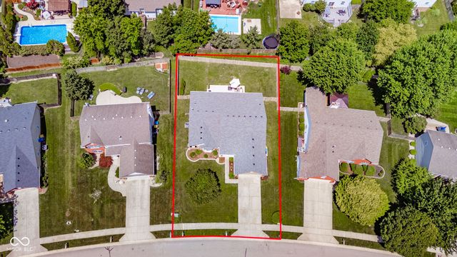 11416 Falling Water Way, Fishers, IN 46037
