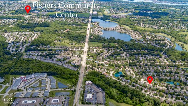 11416 Falling Water Way, Fishers, IN 46037