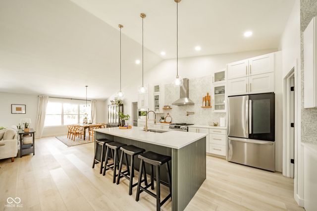 11416 Falling Water Way, Fishers, IN 46037