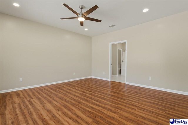 1423 E Home Avenue, Hartsville, SC 29550