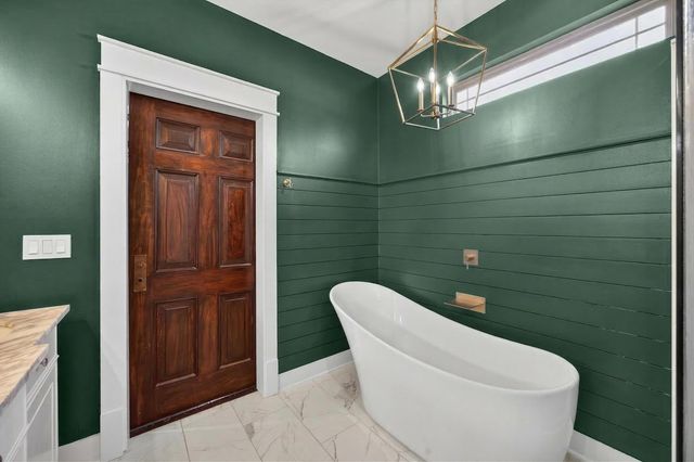 8106 Savannah Bay Drive, Ooltewah, TN 37363