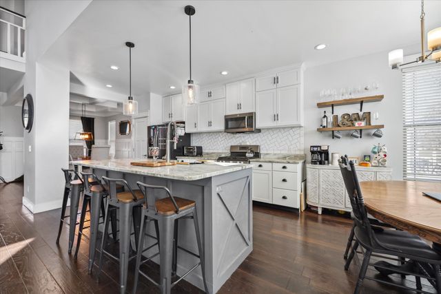 8106 Savannah Bay Drive, Ooltewah, TN 37363