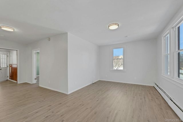 18 Ridge Road, Congers, NY 10920