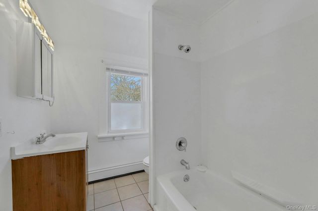 18 Ridge Road, Congers, NY 10920