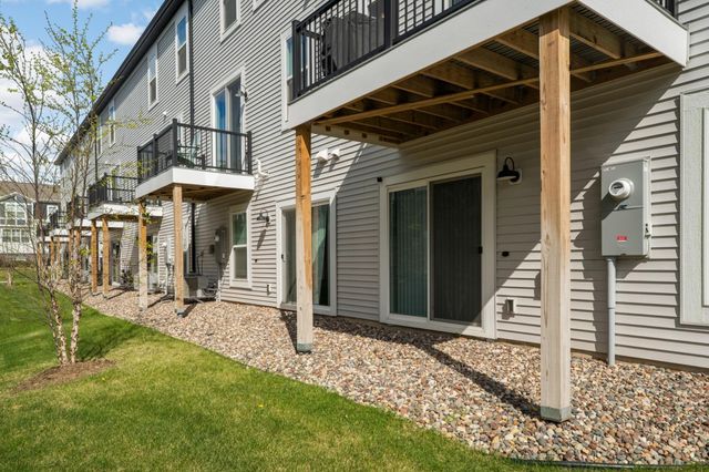 7672 Cruise Way, Inver Grove Heights, MN 55076