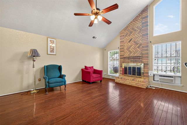 6202 Quiet Village Court, Houston, TX 77053