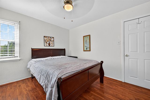 6202 Quiet Village Court, Houston, TX 77053